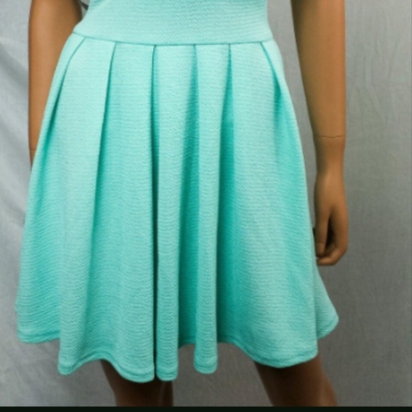 New Soft aqua dress  AX Paris Size 8 US - Picture 3 of 5